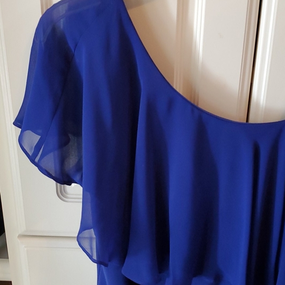 Top - Picture 3 of 5